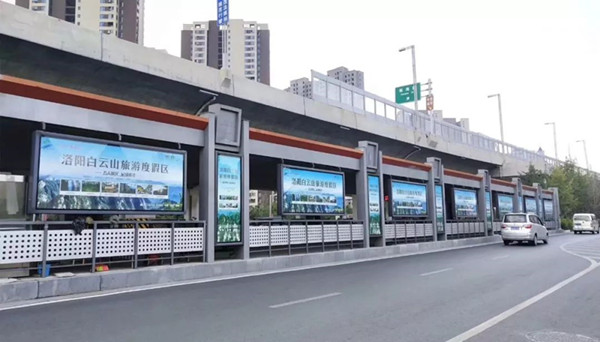 鄭州BRT公交車站臺廣告，展現(xiàn)城市魅力的象征