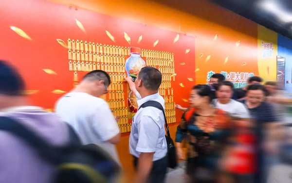 美汁源告訴你，飲品戶外廣告如何玩轉(zhuǎn)互動營銷
