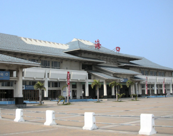 海口火車站廣告-?？谡緩V告投放價(jià)格-海口火車站廣告公司