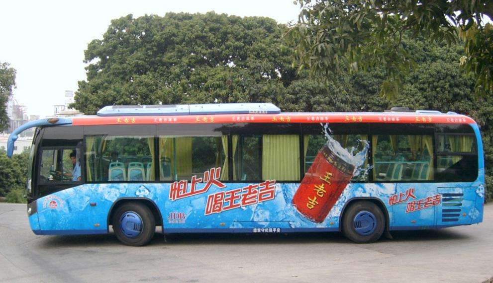 投放公交車身廣告都有哪些優(yōu)勢？