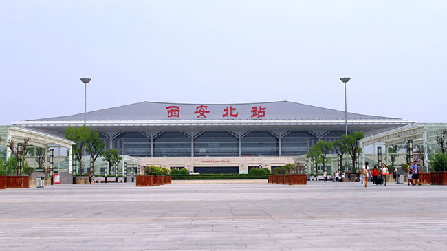 西安高鐵站廣告中候車廳展臺媒體怎么樣？