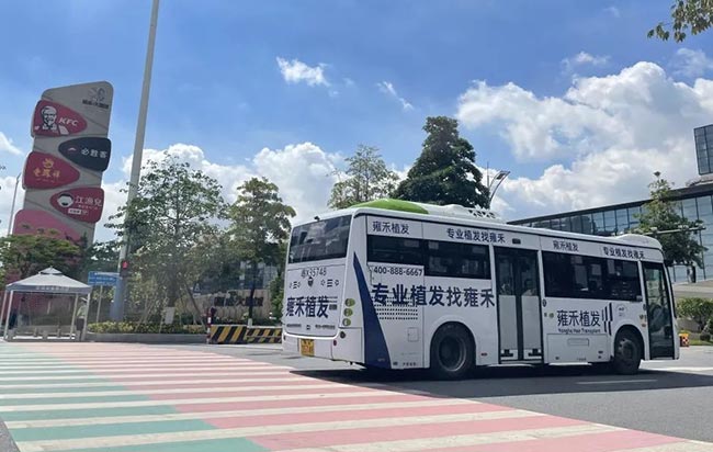 雍禾植發(fā)佛山公交車(chē)廣告3