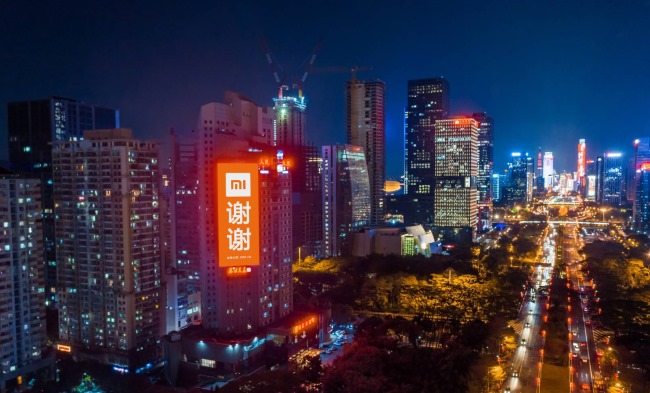 戶外廣告的發(fā)布流程是怎樣的？選擇戶外廣告或線上廣告哪個好？為什么？