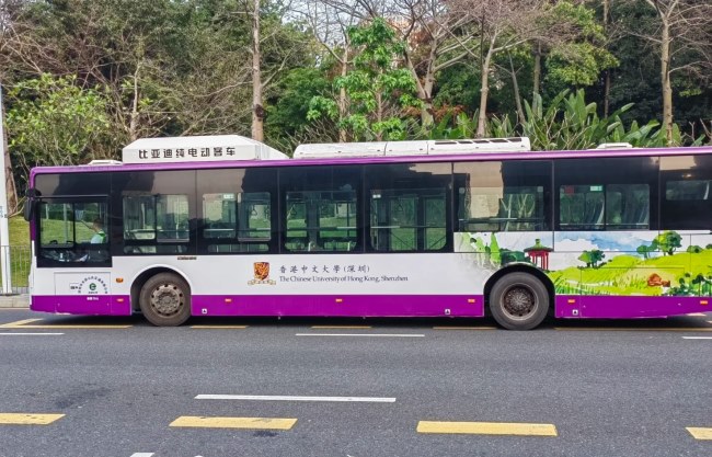 深圳公交外車身貼廣告投放，深圳公交車巴士彩繪廣告價(jià)格