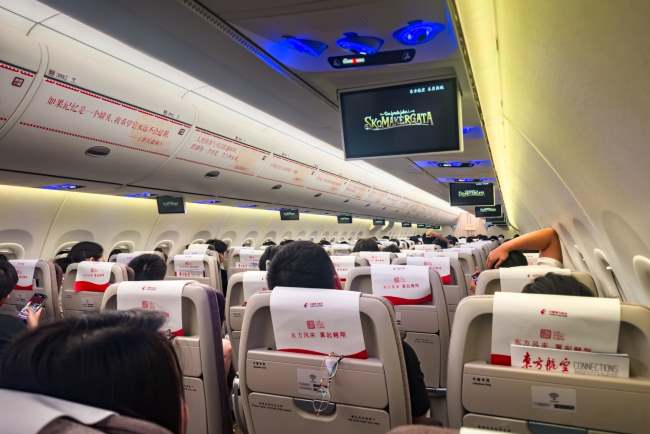 東方航空機(jī)艙電視廣告投放，東航飛機(jī)客艙機(jī)載廣告價(jià)格