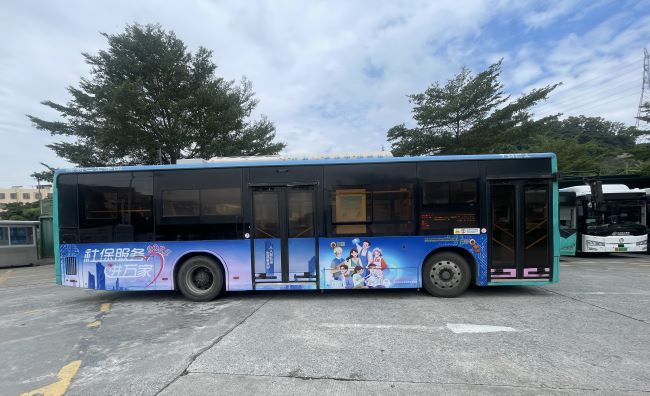 深圳公交外車身三側(cè)涂裝廣告投放，深圳公交廣告巴士線路價格