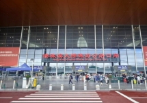 港珠澳大橋珠海公路口岸廣告-珠海公路口岸廣告價格-珠?？诎稄V告公司