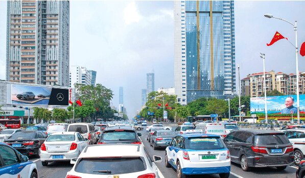 深圳福田LED大屏廣告有哪些？深圳福田市委市民中心華強北廣告價格