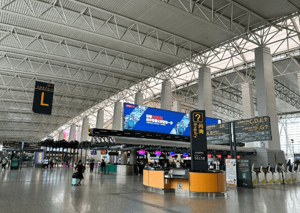 廣州機(jī)場(chǎng)春運(yùn)期間熱門廣告位價(jià)格收費(fèi)？廣州白云機(jī)場(chǎng)出發(fā)到達(dá)廣告