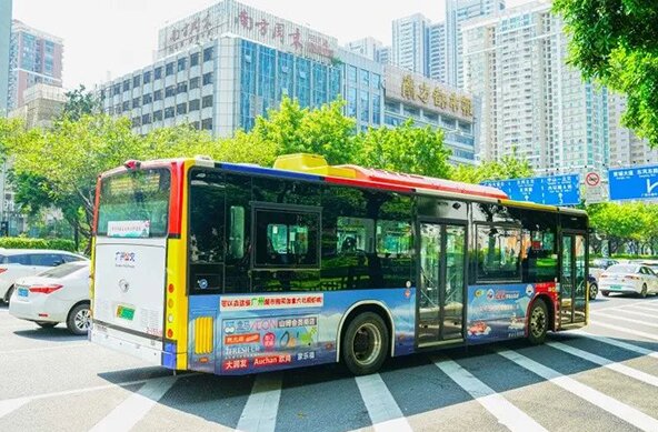 廣州公交廣告價(jià)格多少錢？食品生鮮快消廣州公交車身廣告案例